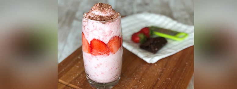 MOUSSE À LA FRAISE 